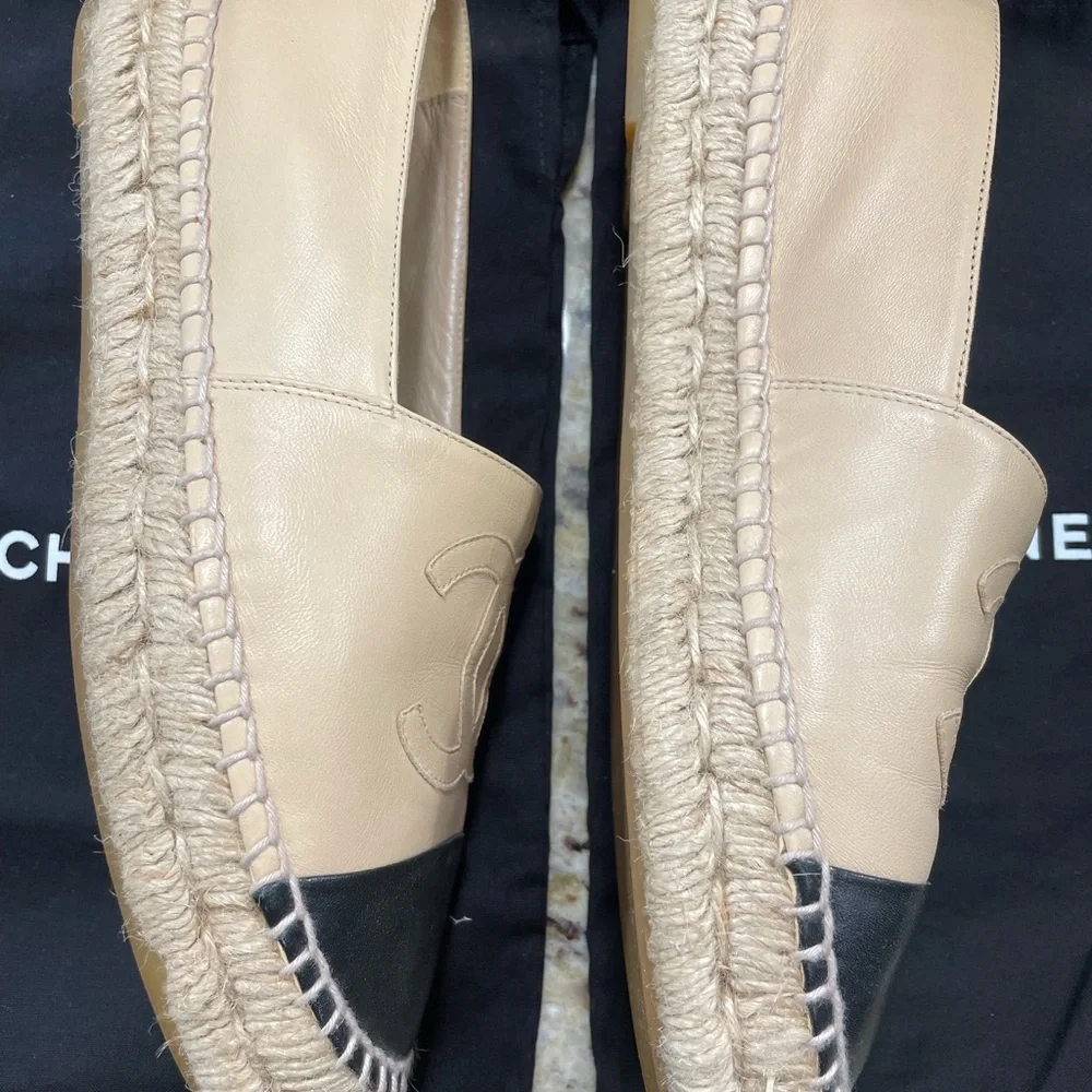 CHANEL Beige Leather Espadrilles with Black Cap Toe